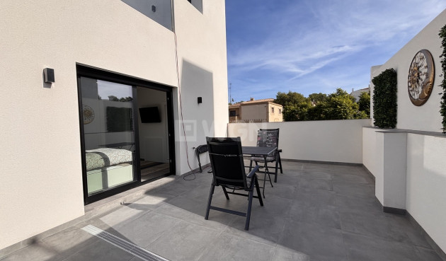 Odsprzedaż - Villa - Villamartin - Costa Blanca