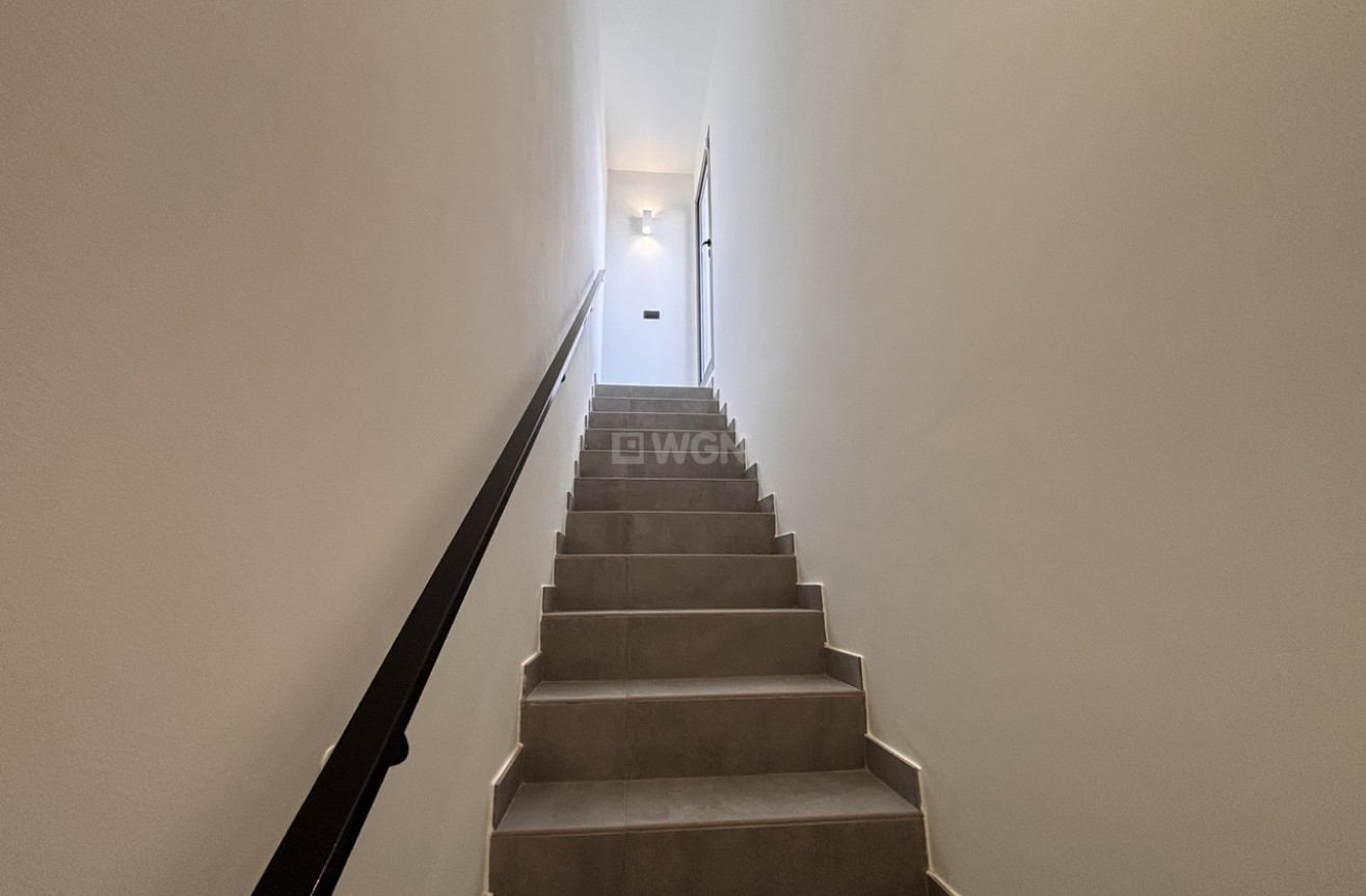 Odsprzedaż - Villa - Villamartin - Costa Blanca