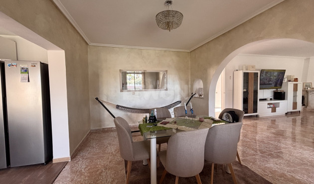 Odsprzedaż - Villa - Benijofar - Costa Blanca