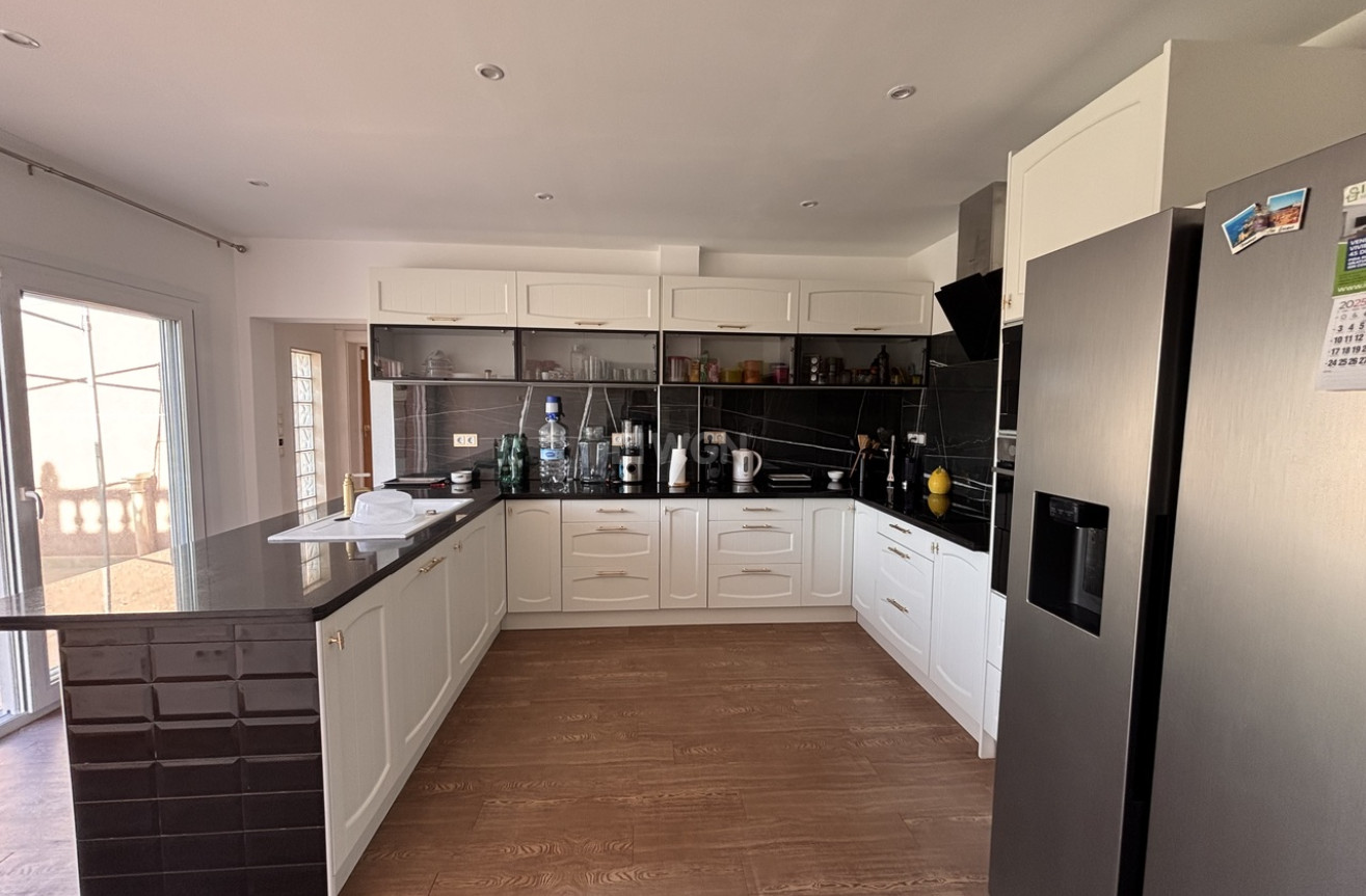 Odsprzedaż - Villa - Benijofar - Costa Blanca