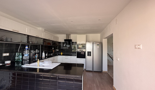 Odsprzedaż - Villa - Benijofar - Costa Blanca