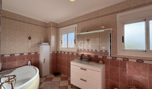 Odsprzedaż - Villa - Benijofar - Costa Blanca