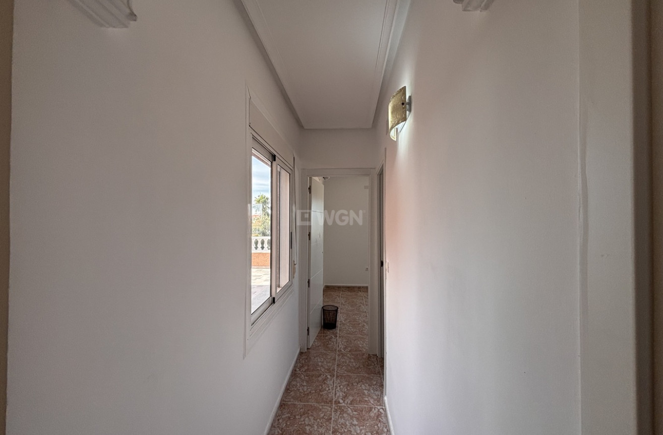 Odsprzedaż - Villa - Benijofar - Costa Blanca