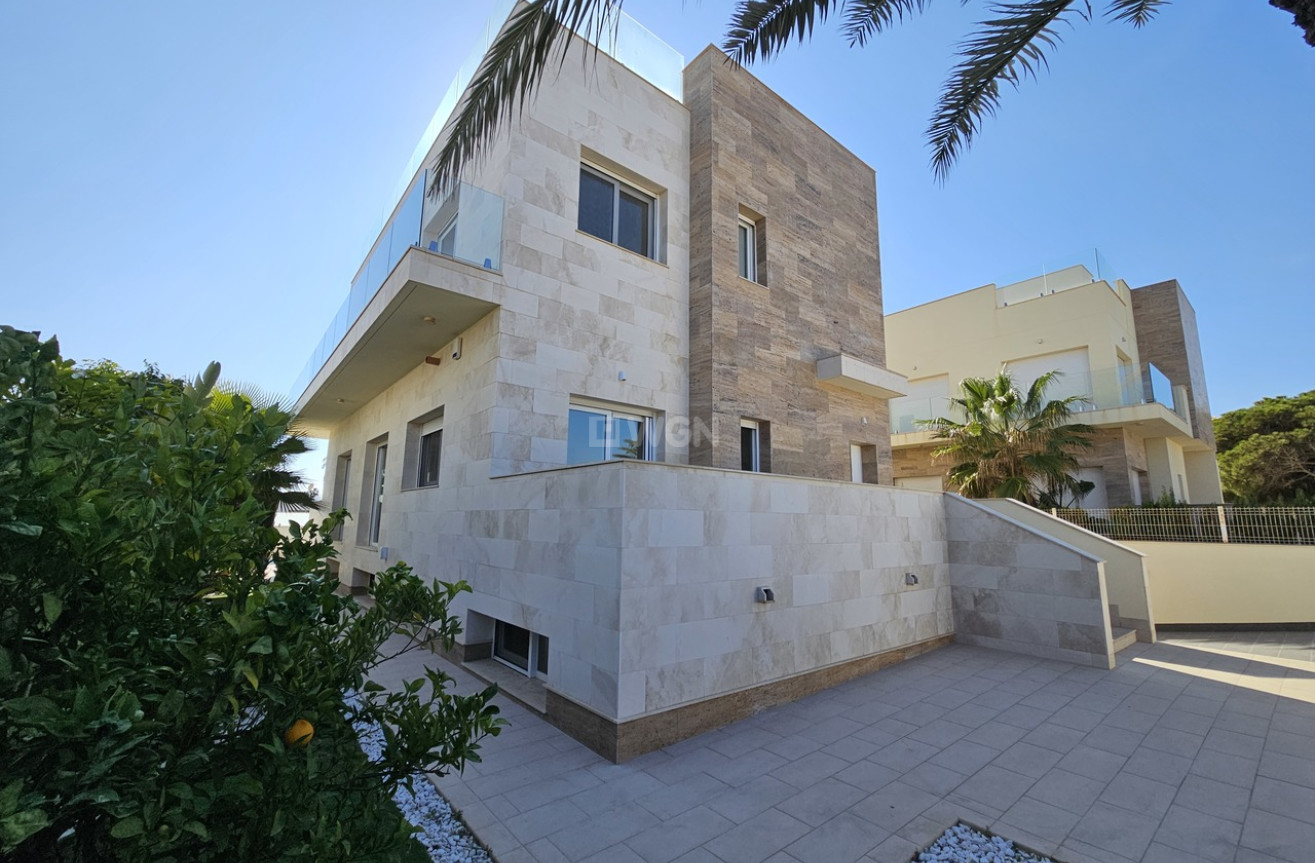 Reventa - Villa - La Zenia - Costa Blanca