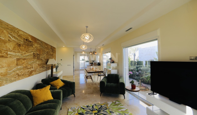 Reventa - Villa - La Zenia - Costa Blanca