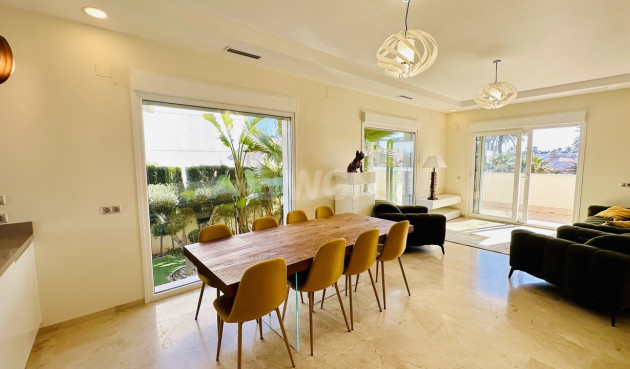 Reventa - Villa - La Zenia - Costa Blanca