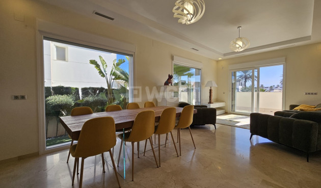 Reventa - Villa - La Zenia - Costa Blanca