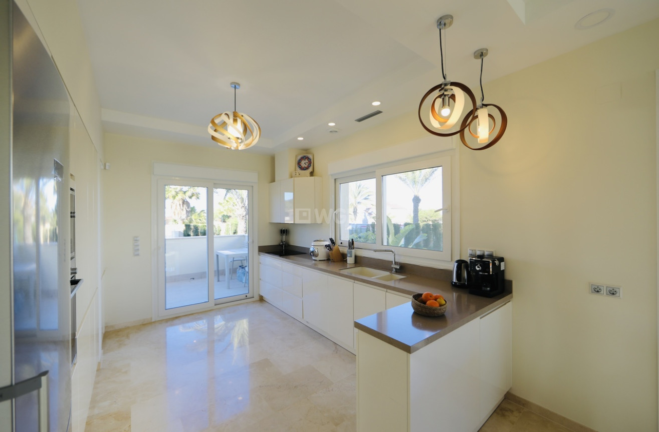 Reventa - Villa - La Zenia - Costa Blanca