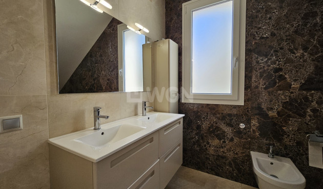 Reventa - Villa - La Zenia - Costa Blanca