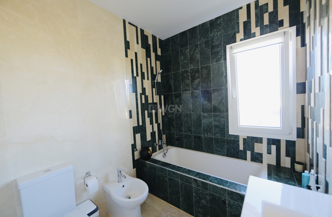 Reventa - Villa - La Zenia - Costa Blanca