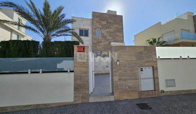 Reventa - Villa - La Zenia - Costa Blanca