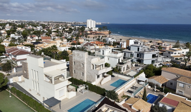 Reventa - Villa - La Zenia - Costa Blanca