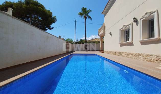 Odsprzedaż - Villa - Cabo Roig - Costa Blanca