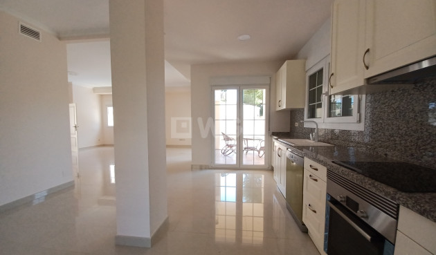 Odsprzedaż - Villa - Cabo Roig - Costa Blanca