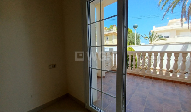 Odsprzedaż - Villa - Cabo Roig - Costa Blanca