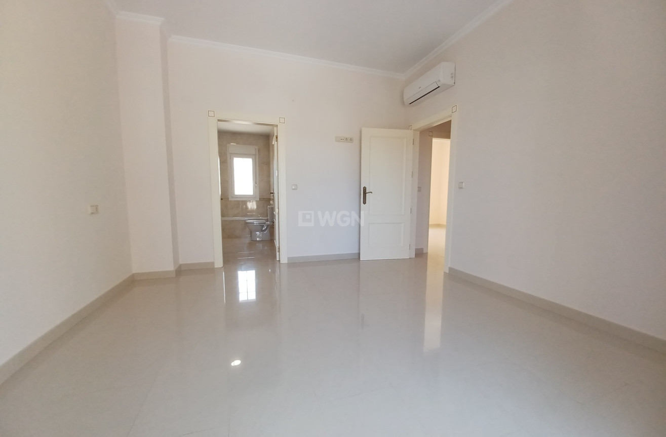 Odsprzedaż - Villa - Cabo Roig - Costa Blanca