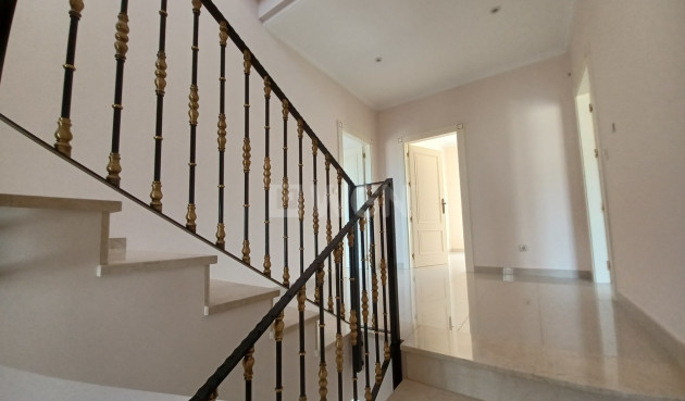 Odsprzedaż - Villa - Cabo Roig - Costa Blanca