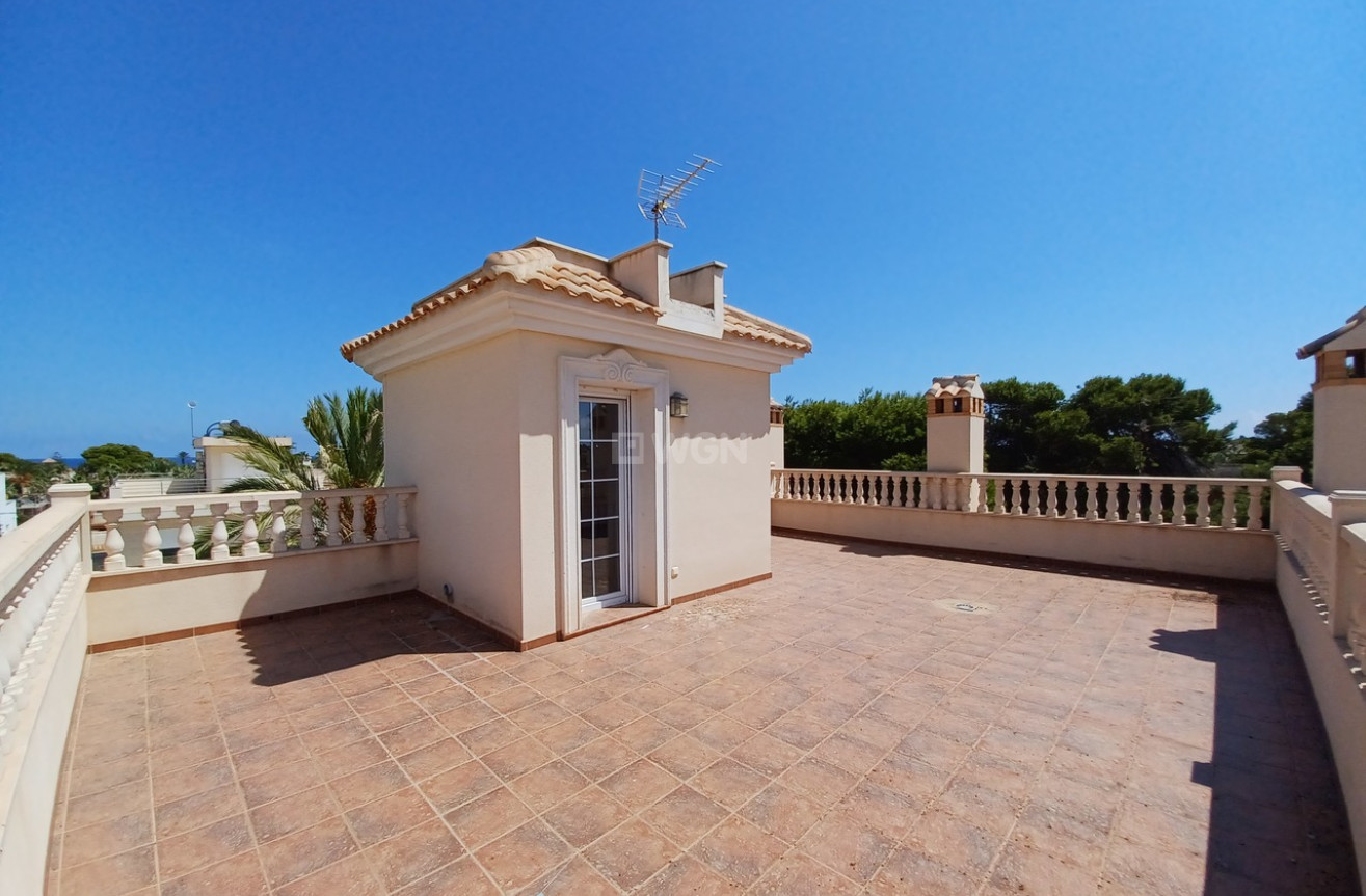 Odsprzedaż - Villa - Cabo Roig - Costa Blanca