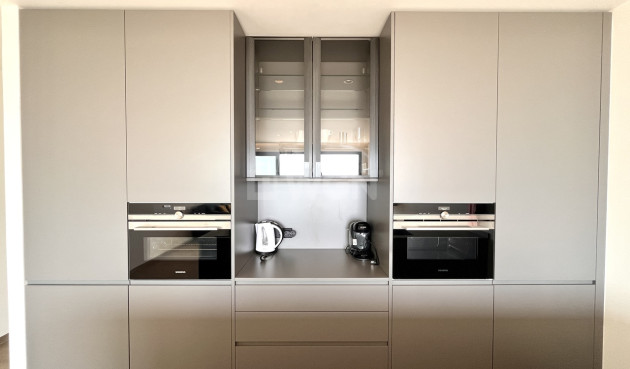 Odsprzedaż - Mieszkanie w bloku - Las Colinas Golf - Costa Blanca