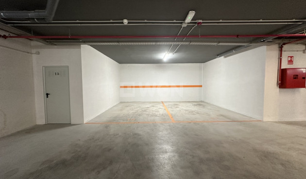 Odsprzedaż - Mieszkanie w bloku - Las Colinas Golf - Costa Blanca