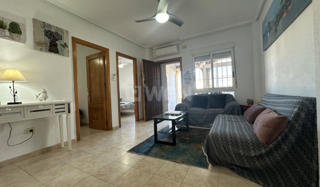 Odsprzedaż - Mieszkanie w bloku - La Zenia - Costa Blanca