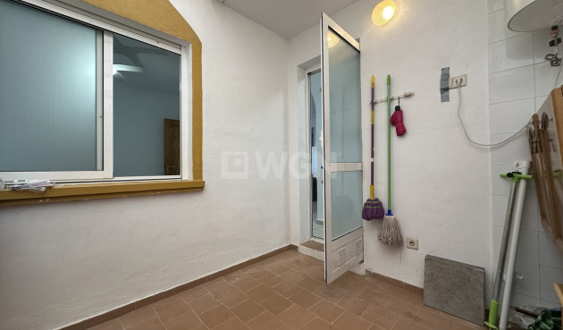 Odsprzedaż - Mieszkanie w bloku - La Zenia - Costa Blanca