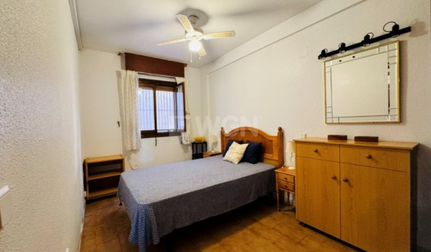 Odsprzedaż - Mieszkanie w bloku - La Mata - Costa Blanca