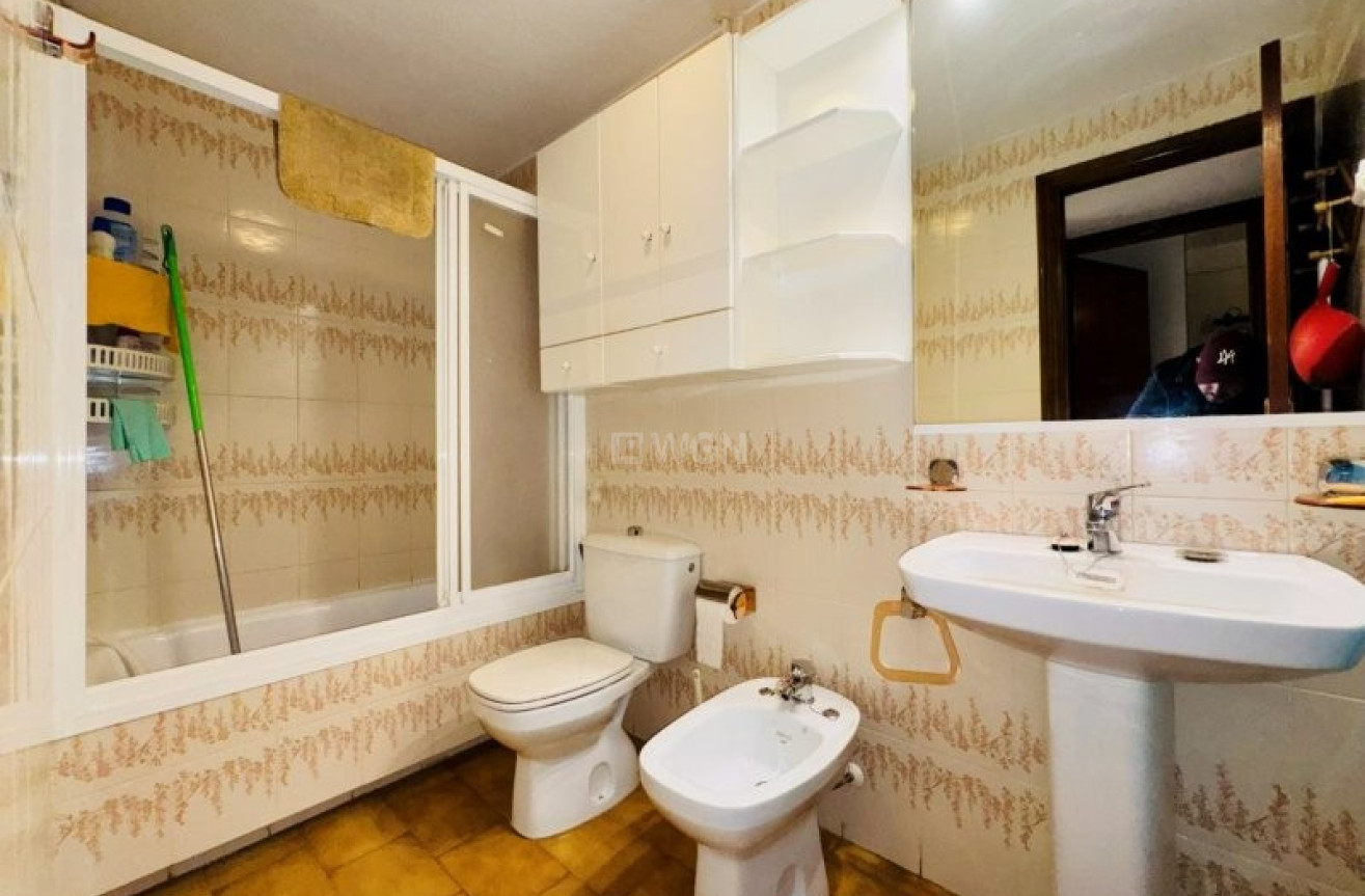 Odsprzedaż - Mieszkanie w bloku - La Mata - Costa Blanca