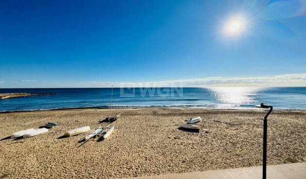 Odsprzedaż - Mieszkanie w bloku - La Mata - Costa Blanca