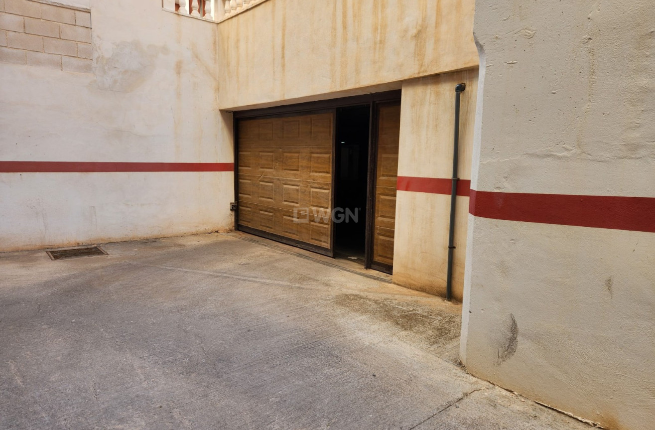 Odsprzedaż - Mieszkanie w bloku - La Mata - Costa Blanca