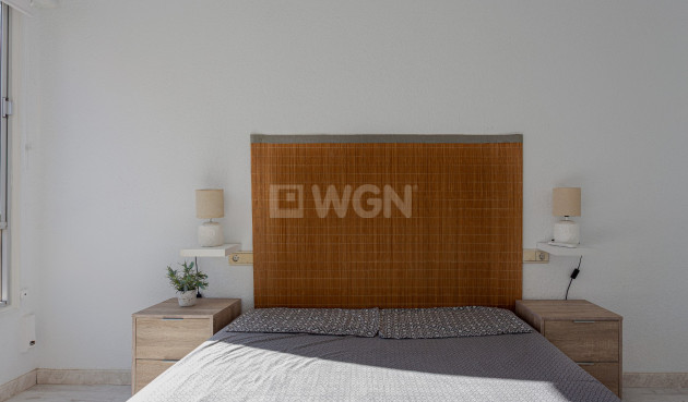 Odsprzedaż - Mieszkanie w bloku - Torrevieja - Costa Blanca