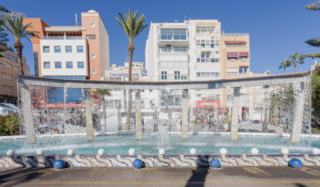 Odsprzedaż - Mieszkanie w bloku - Torrevieja - Costa Blanca