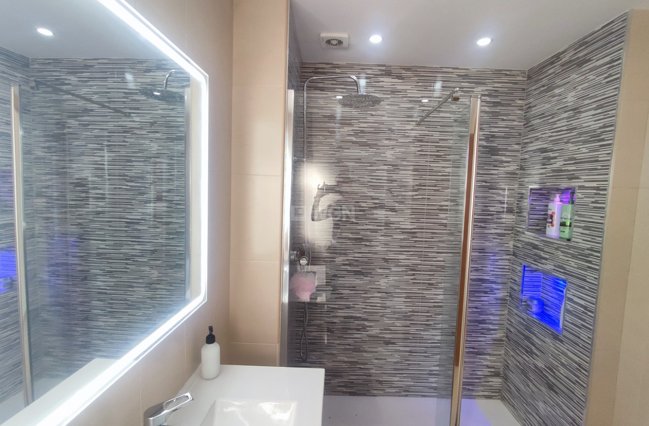 Reventa - Apartamento / piso - Hacienda Riquelme Golf Resort - Inland