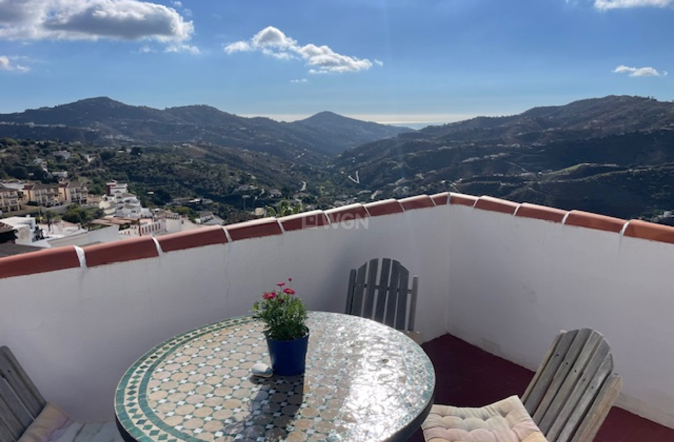 Odsprzedaż - Kamienica - Canillas de Albaida - Inland