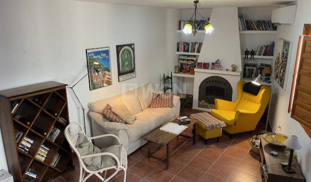 Odsprzedaż - Kamienica - Canillas de Albaida - Inland