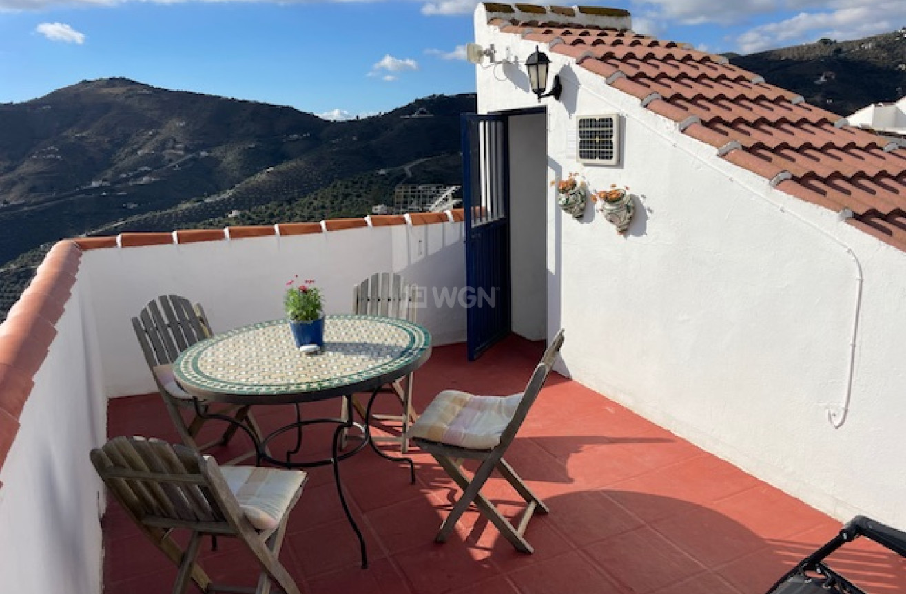 Odsprzedaż - Kamienica - Canillas de Albaida - Inland