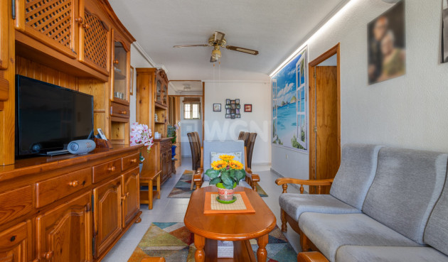 Resale - Apartment / flat - Torrevieja - Costa Blanca