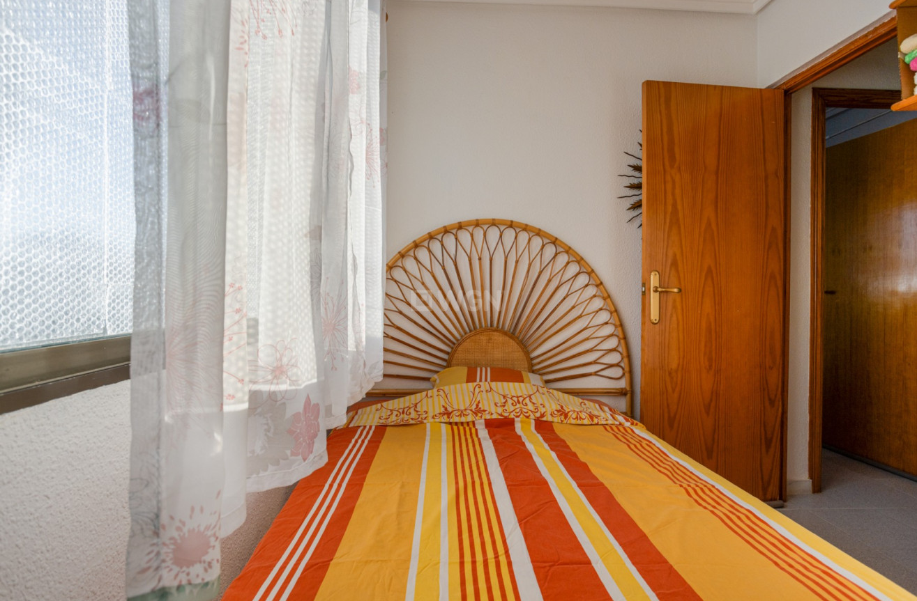 Resale - Apartment / flat - Torrevieja - Costa Blanca