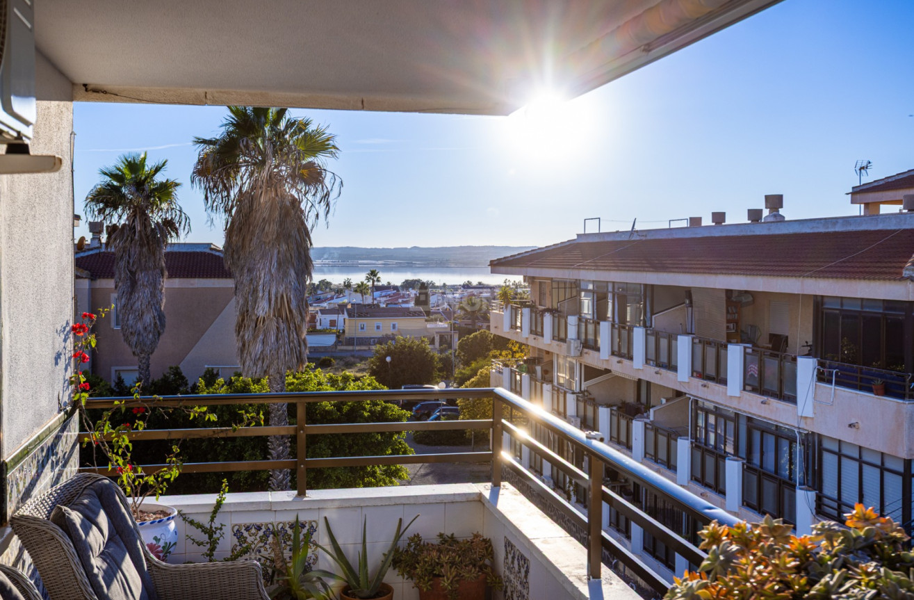 Resale - Apartment / flat - Torrevieja - Costa Blanca