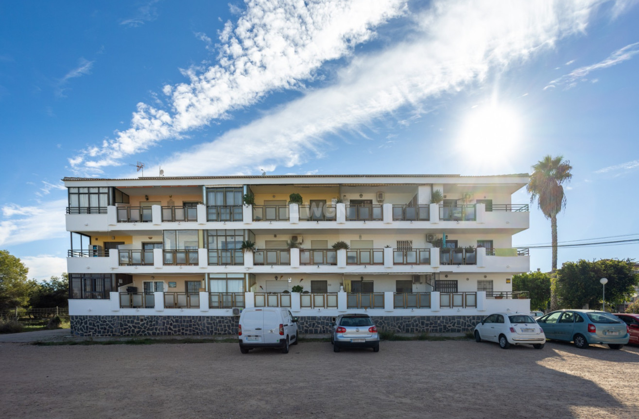 Resale - Apartment / flat - Torrevieja - Costa Blanca