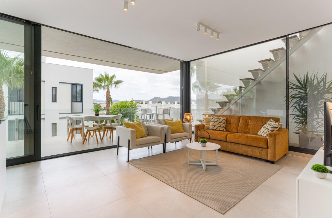 Odsprzedaż - Mieszkanie w bloku - Mar de Cristal - Costa Calida