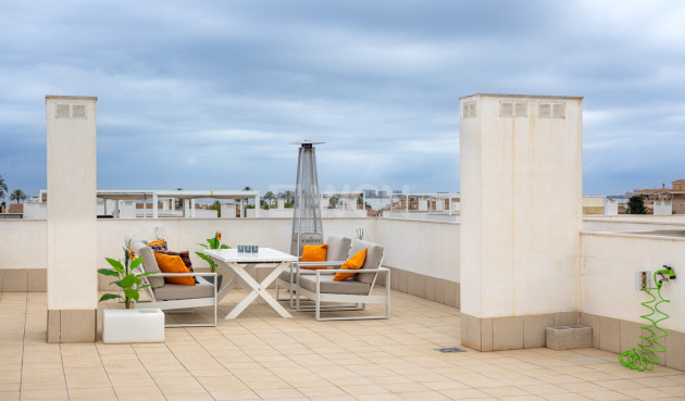 Odsprzedaż - Mieszkanie w bloku - Mar de Cristal - Costa Calida