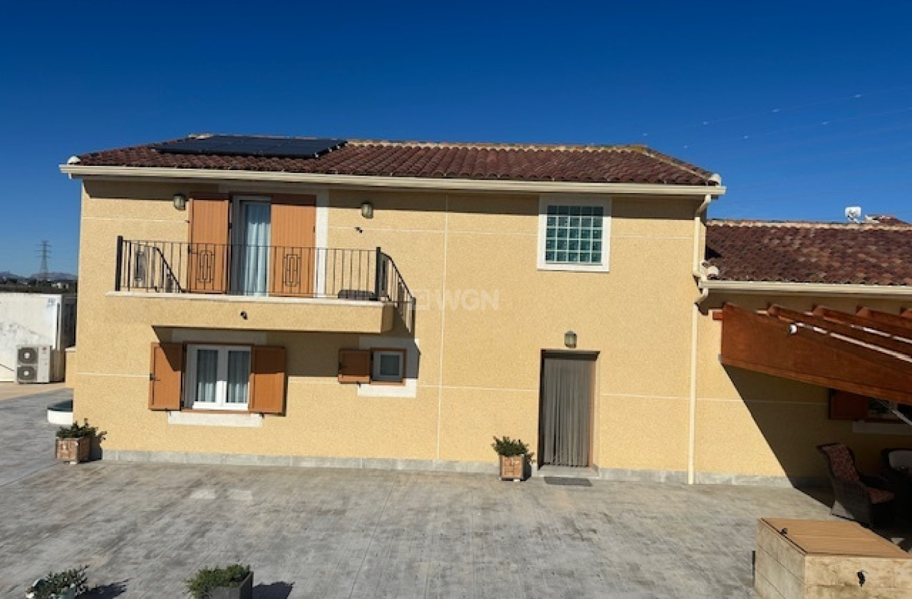 Odsprzedaż - Villa - San Miguel de Salinas