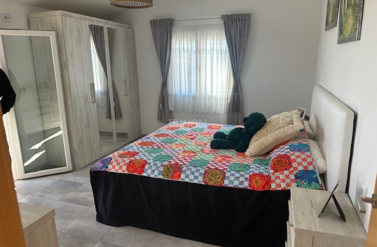 Odsprzedaż - Villa - San Miguel de Salinas