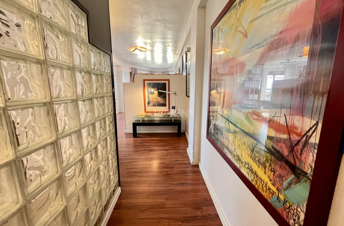 Odsprzedaż - Mieszkanie w bloku - Torrevieja - Costa Blanca