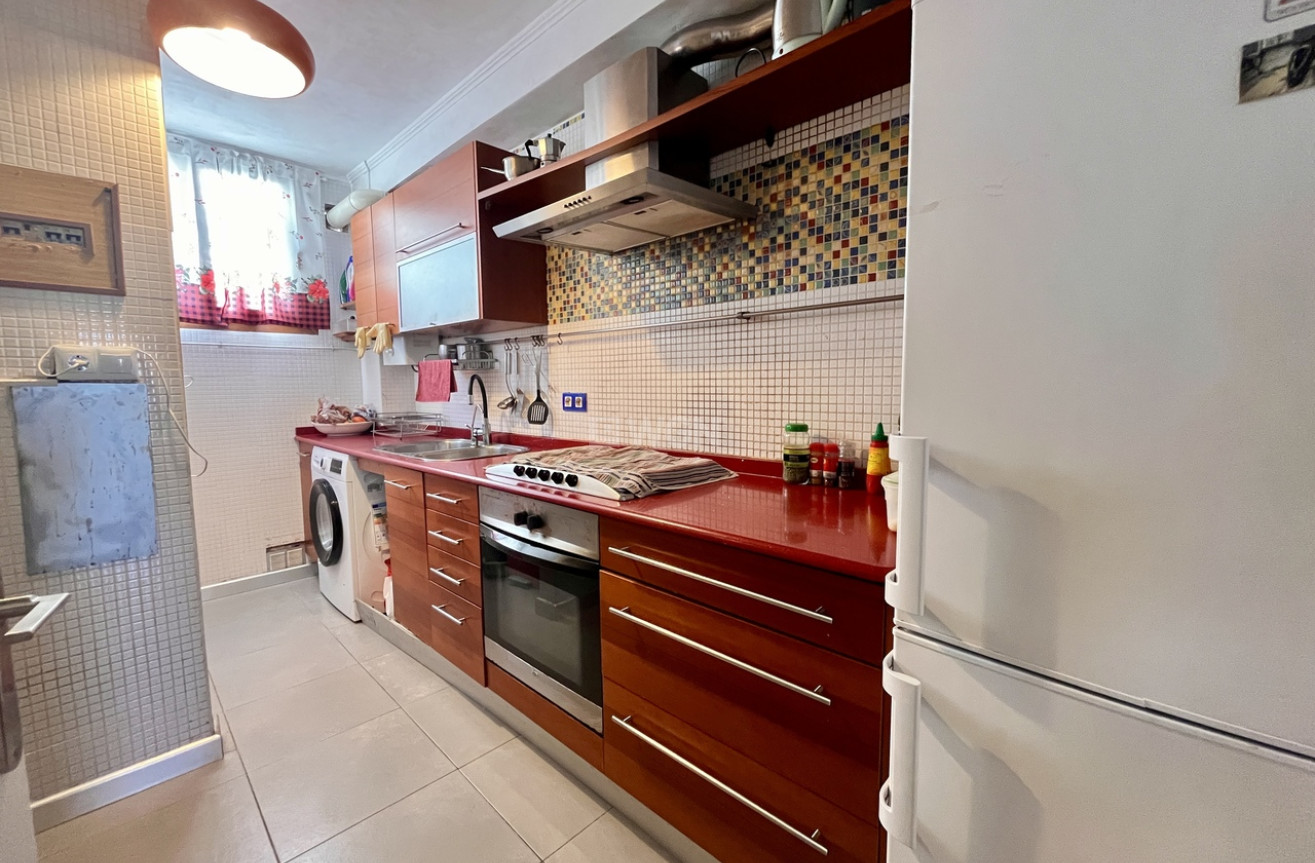 Odsprzedaż - Mieszkanie w bloku - Torrevieja - Costa Blanca