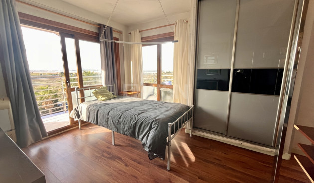 Odsprzedaż - Mieszkanie w bloku - Torrevieja - Costa Blanca