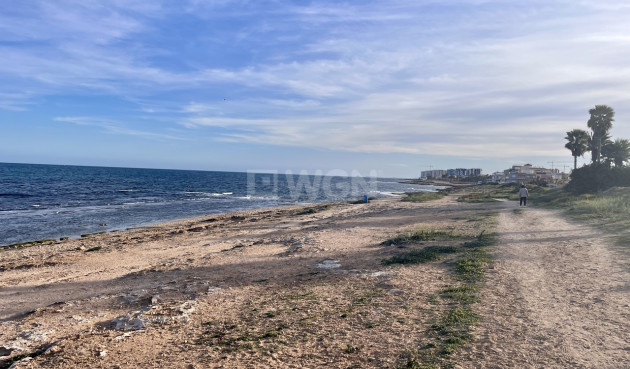 Odsprzedaż - Mieszkanie w bloku - Torrevieja - Costa Blanca