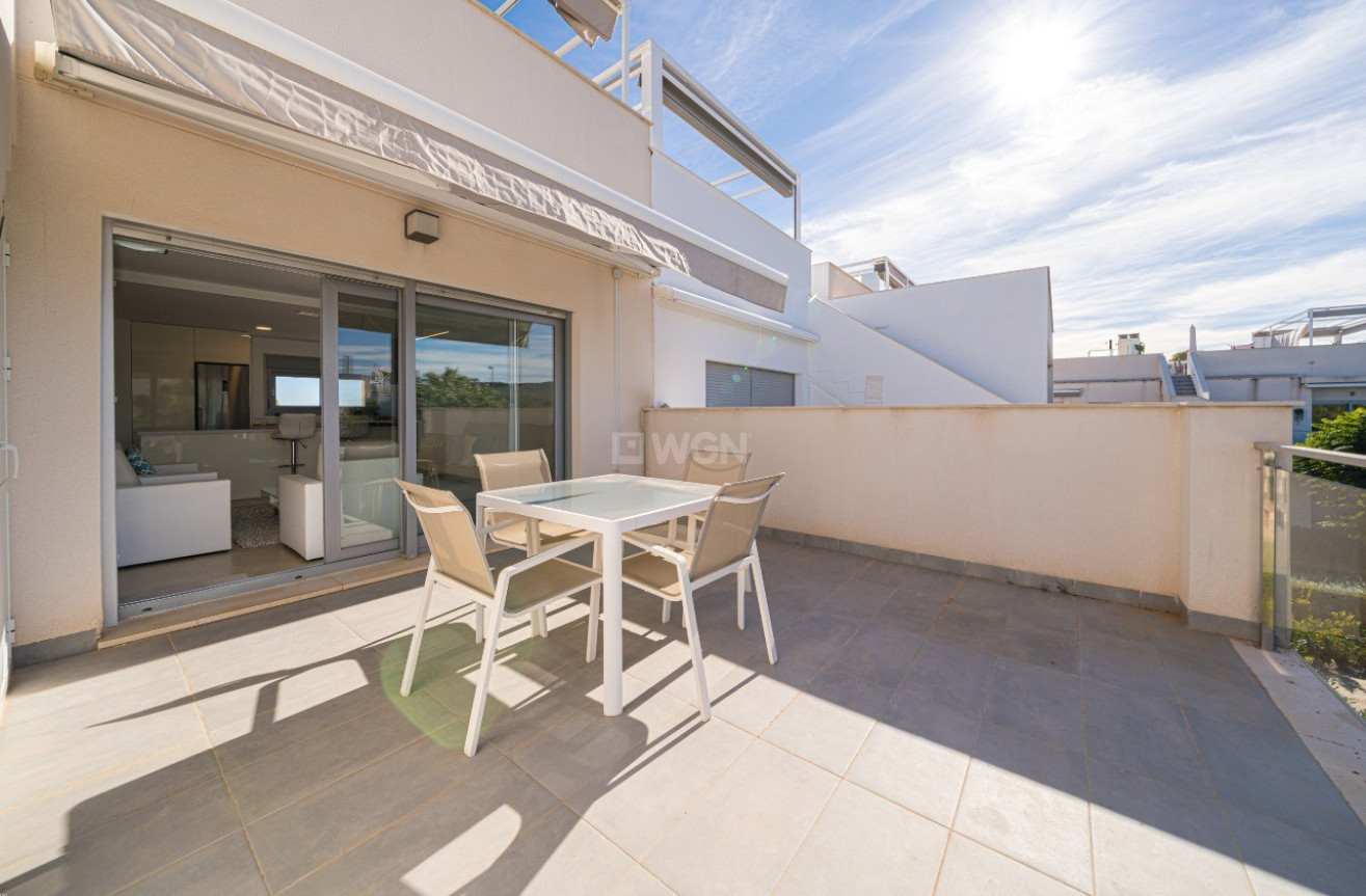 Odsprzedaż - Mieszkanie w bloku - Vistabella Golf Entre Naranjos - Inland