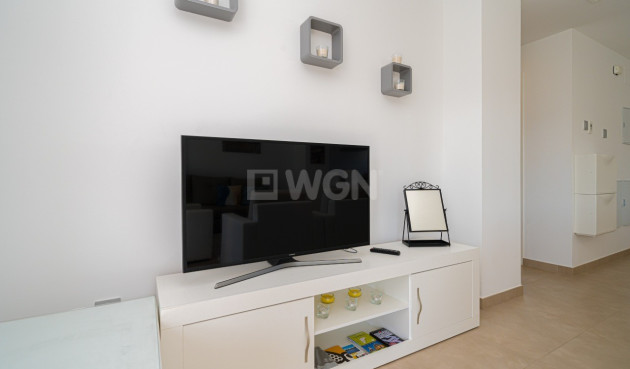 Odsprzedaż - Mieszkanie w bloku - Vistabella Golf Entre Naranjos - Inland